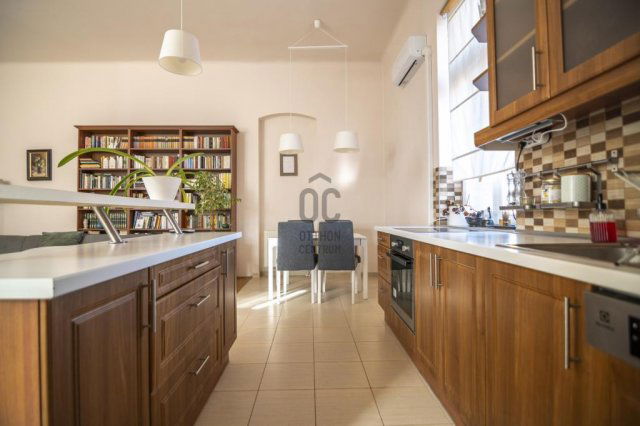 Eladó téglalakás, Budapesten, IX. kerületben 127 M Ft, 3 szobás