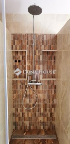 Eladó családi ház, Budapesten, XVIII. kerületben 197.9 M Ft