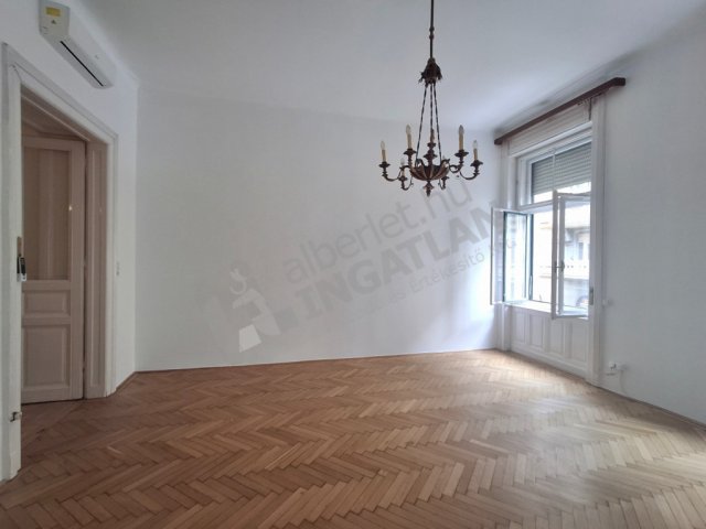 Kiadó téglalakás, albérlet, VIII. kerületben, Baross utcában