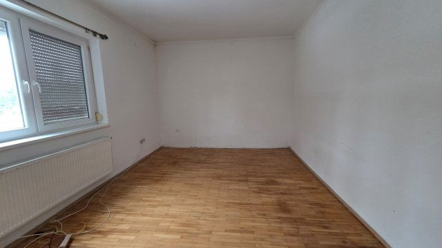 Eladó téglalakás, Dorogházán 37 M Ft, 2 szobás