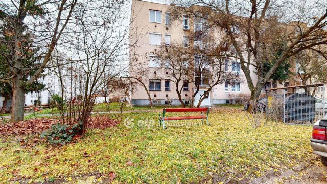 Eladó téglalakás, Miskolcon 39 M Ft, 3+1 szobás