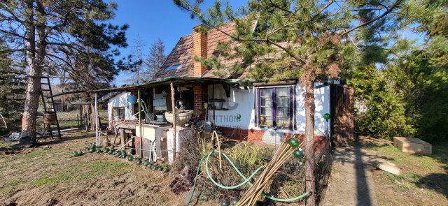 Eladó nyaraló, Cegléden 14.9 M Ft, 1 szobás