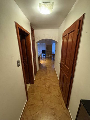 Eladó téglalakás, Győrött 62 M Ft, 2 szobás