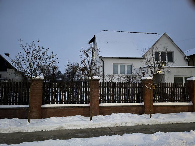 Eladó családi ház, Bocskaikerten 109.9 M Ft, 5 szobás