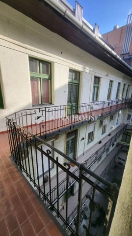 Eladó téglalakás, Budapesten, IX. kerületben 62.9 M Ft, 2 szobás