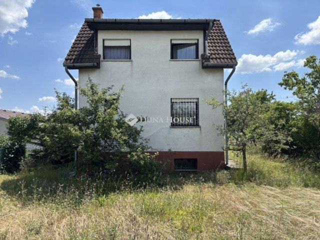 Eladó családi ház, Taksonyon 52.9 M Ft, 4 szobás
