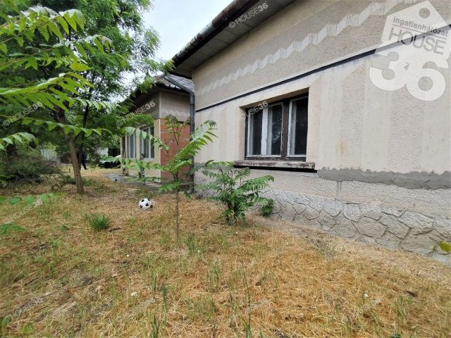 Eladó családi ház, Cserkeszőlőn 27.9 M Ft, 4 szobás