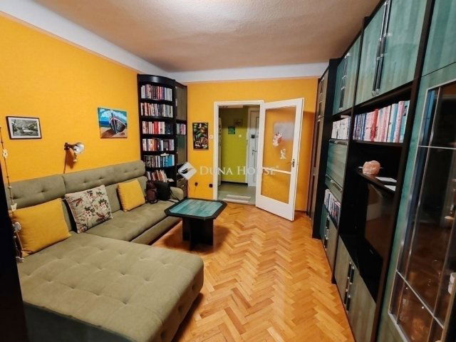 Eladó téglalakás, Budapesten, XXI. kerületben 53.8 M Ft