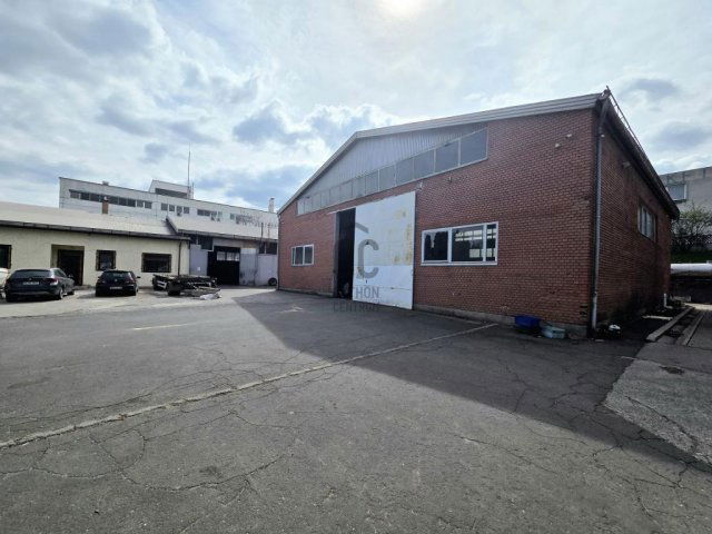 Eladó ipari ingatlan, Pécelen 300 M Ft / költözzbe.hu