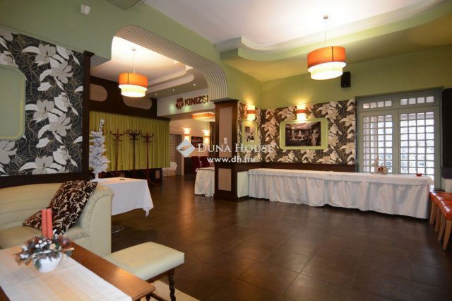 Eladó hotel, Nagykőrösön 170 M Ft, 7 szobás