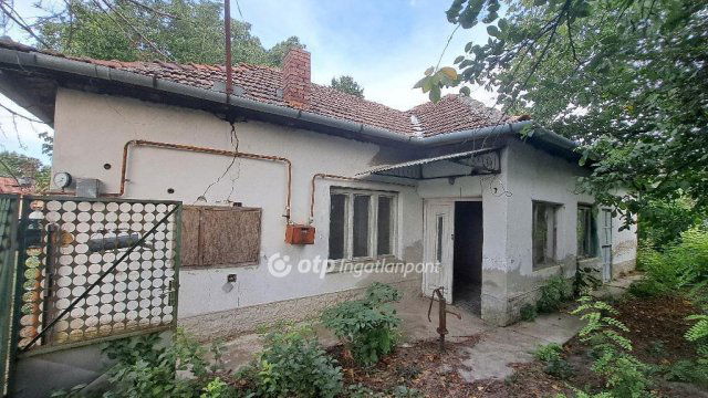 Eladó családi ház, Mezőkovácsházán 4.5 M Ft, 3+2 szobás