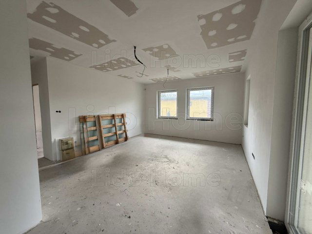 Eladó családi ház, Székesfehérvárott 120 M Ft, 5 szobás