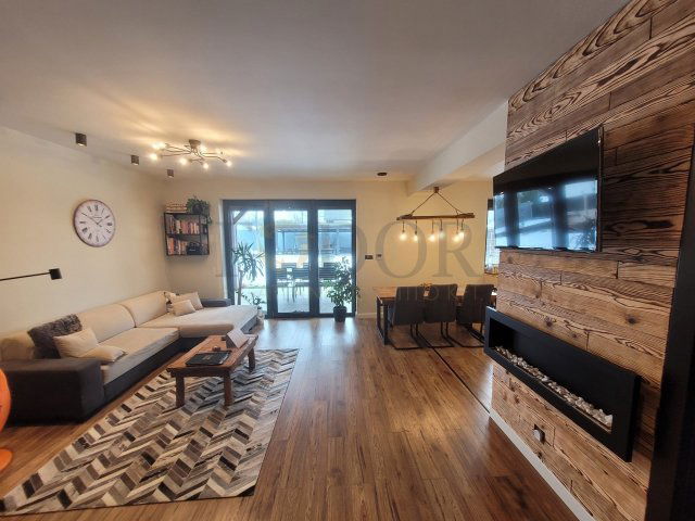 Eladó ikerház, Szadán 184.99 M Ft, 4+1 szobás