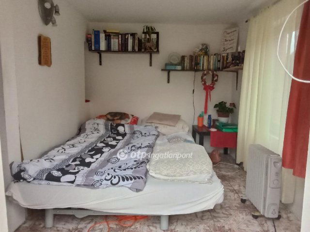 Eladó családi ház, Érden 67.9 M Ft, 4 szobás