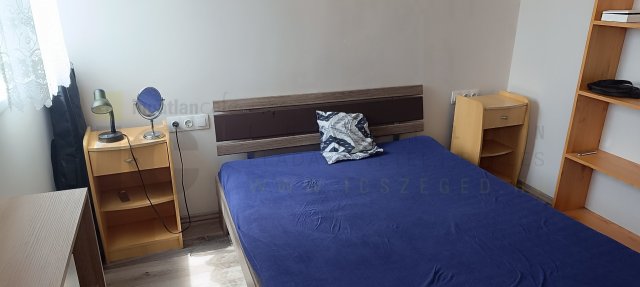 Kiadó téglalakás, albérlet, Szegeden, Alföldi utcában