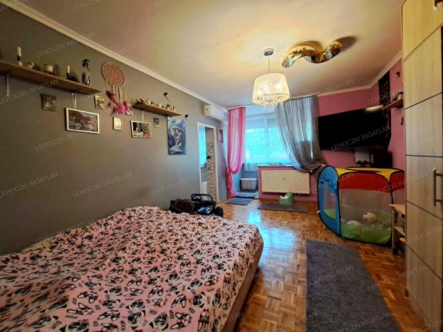 Eladó téglalakás, Nyíregyházán 49.9 M Ft, 2 szobás
