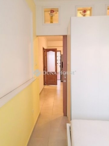 Eladó téglalakás, Budapesten, VI. kerületben 109.9 M Ft