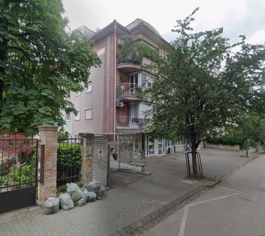 Kiadó garázs, Budapesten, XII. kerületben 40 E Ft / hó