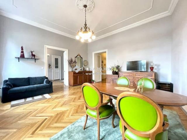 Eladó téglalakás, Budapesten, I. kerületben 228.6 M Ft, 3 szobás