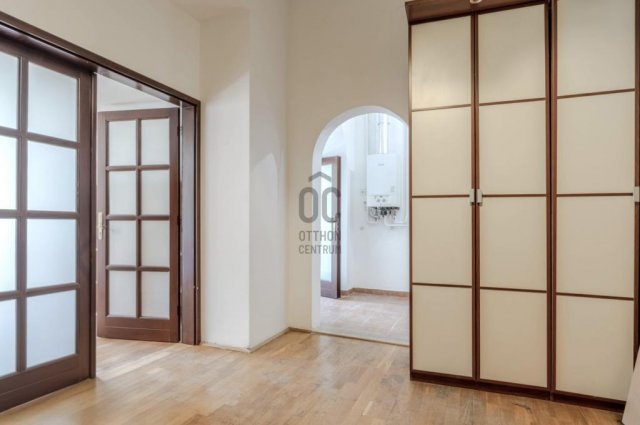 Eladó téglalakás, Budapesten, II. kerületben 122.9 M Ft