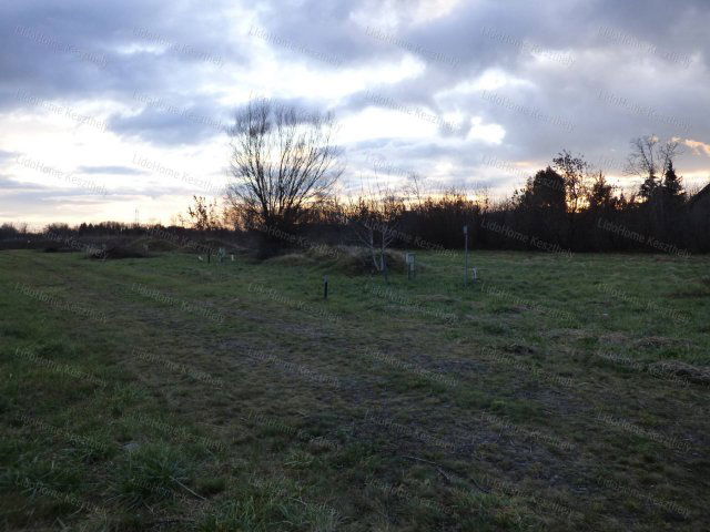 Eladó telek, Sárváron 7.3 M Ft / költözzbe.hu