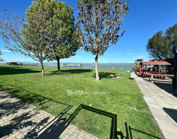 Eladó téglalakás, Balatonőszödön 110 M Ft, 2+1 szobás