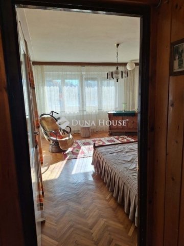 Eladó téglalakás, Szombathelyen 52 M Ft, 3 szobás