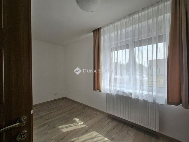 Eladó családi ház, Sellyén 59.8 M Ft, 3 szobás