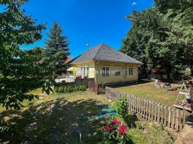 Eladó családi ház, Inárcson 54.9 M Ft, 3 szobás