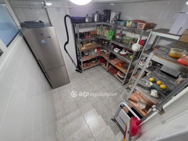 Eladó családi ház, Nagyhegyesen 80 M Ft, 2 szobás