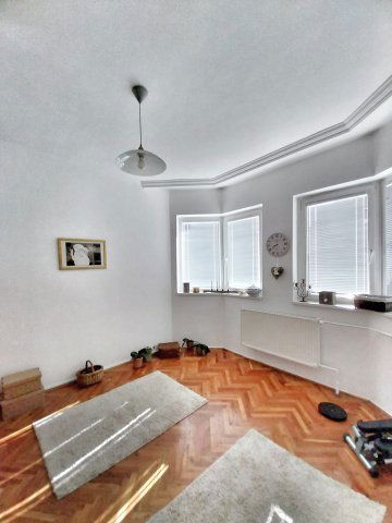 Eladó családi ház, Nyíregyházán 76.99 M Ft, 6 szobás