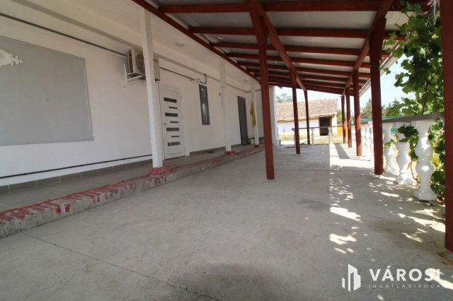 Eladó családi ház, Mezőberényben 19.9 M Ft, 3 szobás