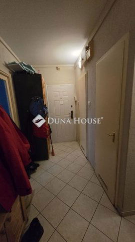 Eladó panellakás, Szegeden 63.49 M Ft, 3 szobás