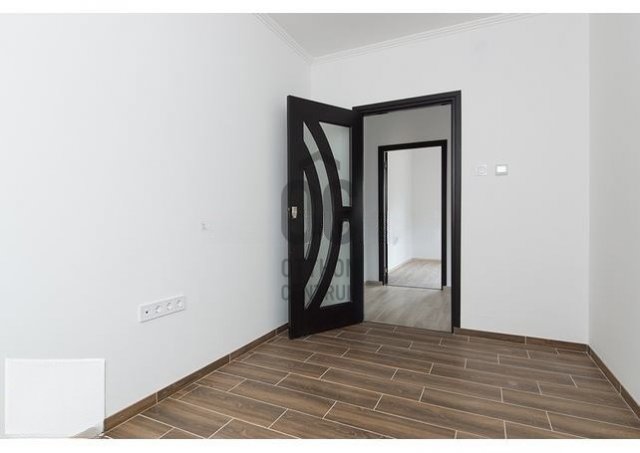 Eladó ikerház, Csömörön 139.9 M Ft, 6 szobás