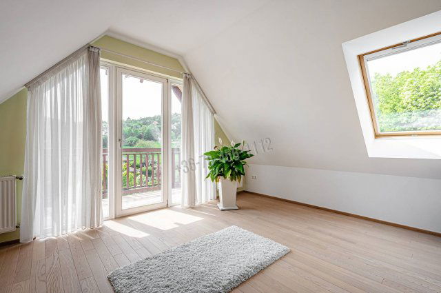 Eladó téglalakás, Budapesten, XII. kerületben 299 M Ft, 5 szobás