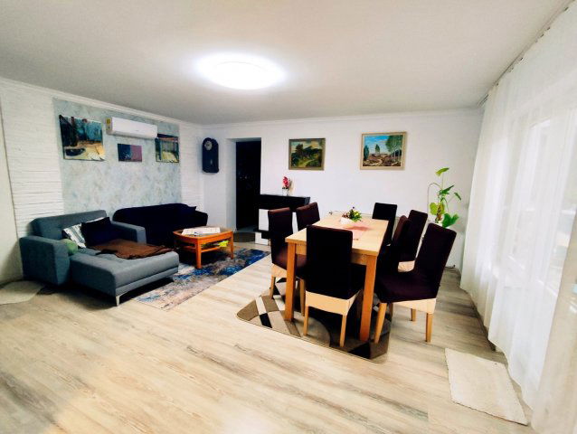 Eladó családi ház, Nyíregyházán 83.9 M Ft, 6 szobás