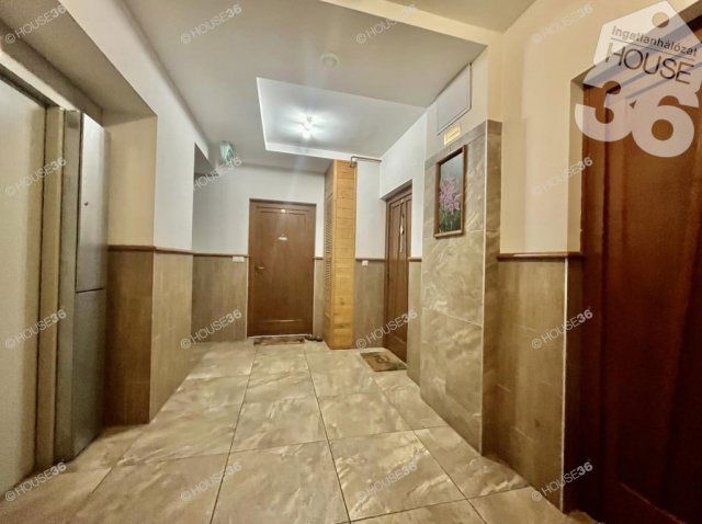 Eladó téglalakás, Kecskeméten 65 M Ft, 2 szobás