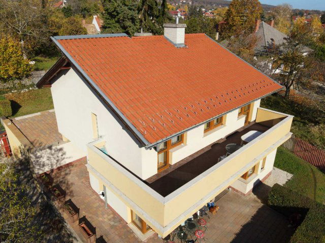 Eladó családi ház, Révfülöpön 339.5 M Ft, 5 szobás