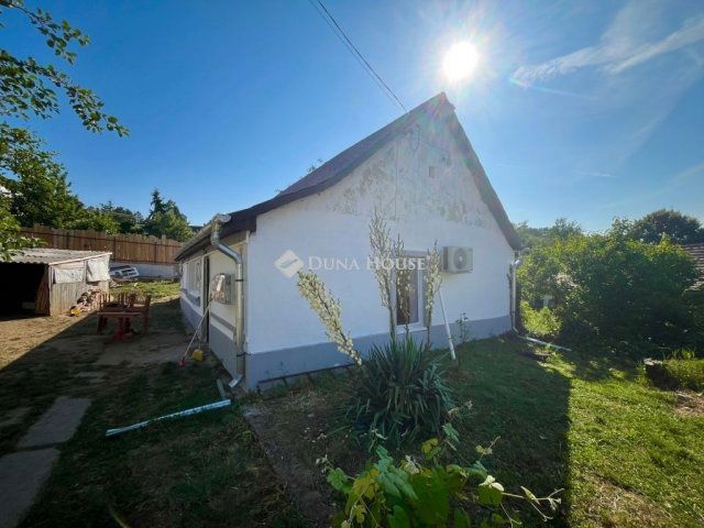 Eladó családi ház, Bodajkon 29.9 M Ft, 2 szobás