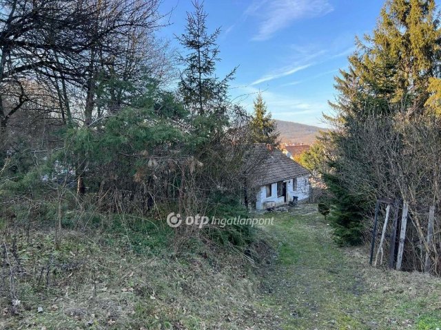 Eladó családi ház, Pilisszentlászlón 100 M Ft, 4+1 szobás