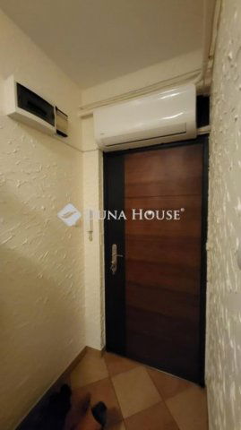 Eladó téglalakás, Kiskunfélegyházán 37.5 M Ft, 3 szobás