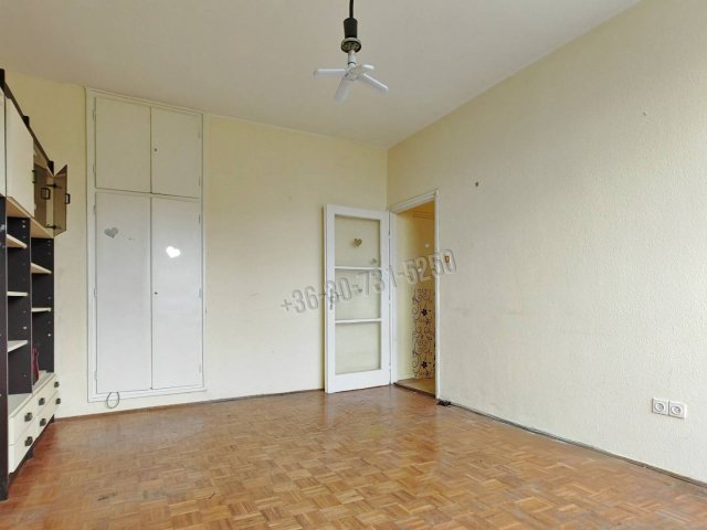 Eladó téglalakás, Egerben, Csákány utcában 37.5 M Ft, 2 szobás