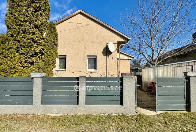 Eladó családi ház, Polgárdin 38 M Ft, 2+1 szobás