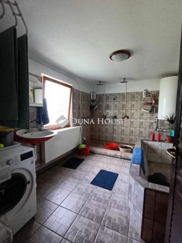 Eladó mezogazdasagi ingatlan, Szigetváron 65 M Ft, 4 szobás