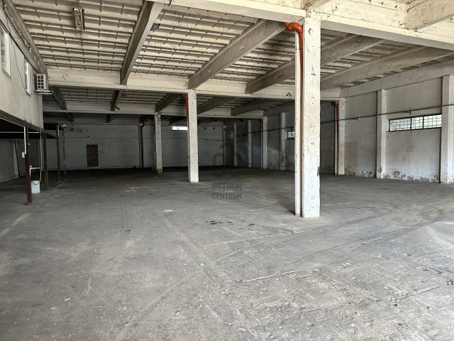 Kiadó ipari ingatlan, Szolnokon 612 E Ft / hó