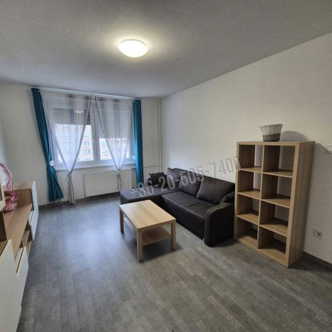 Eladó panellakás, Miskolcon 33.4 M Ft, 2 szobás