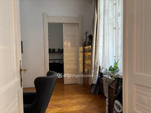 Eladó téglalakás, Budapesten, XII. kerületben 84.9 M Ft