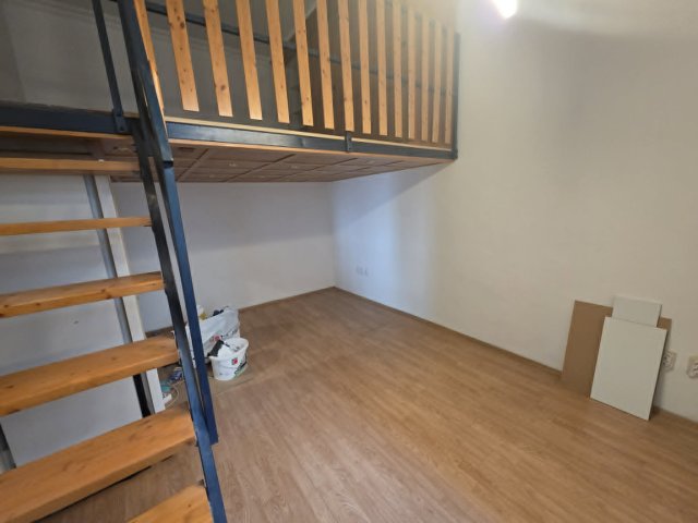 Kiadó téglalakás, albérlet, VII. kerületben, Nefelejcs utcában