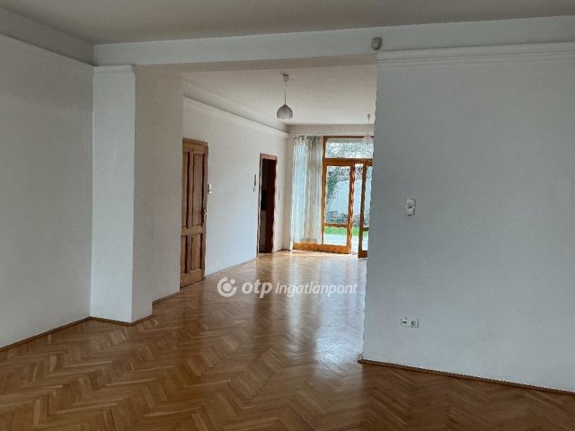 Eladó családi ház, Budapesten, XVIII. kerületben 170 M Ft