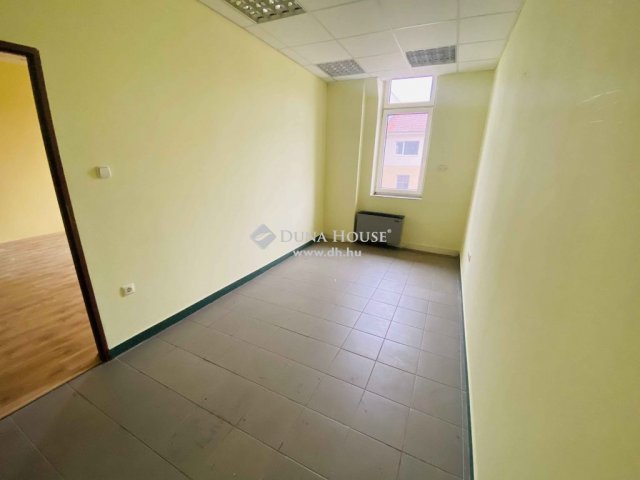 Kiadó iroda, Budapesten, III. kerületben 251 E Ft / hó